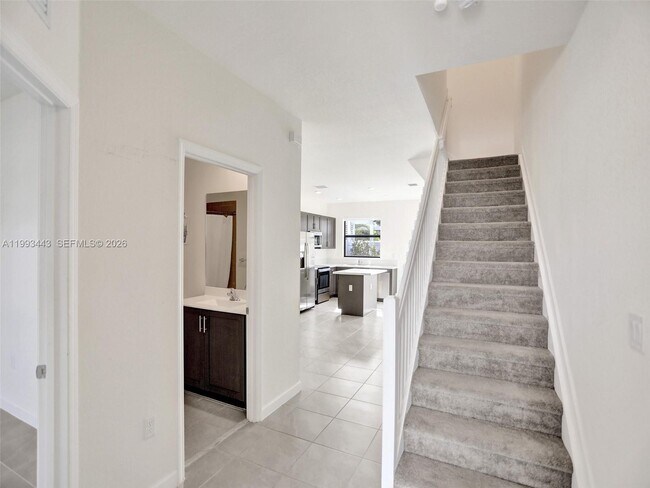 Building Photo - 3436 W 111th Pl