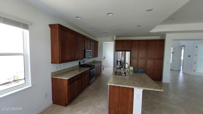 Building Photo - 179 Gypsy Palace Ln