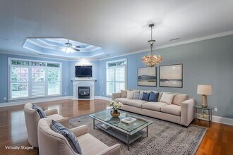 Building Photo - Beautiful large 1800 sf 3/2 for $2000 Townhome in Hixson with a garage and attic storage!