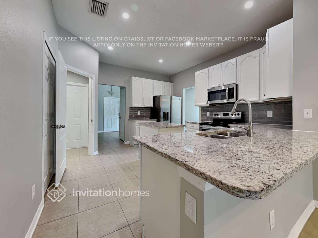 Building Photo - 5905 Lilac Lake Dr