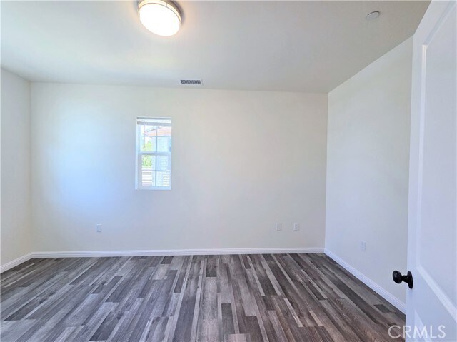 Building Photo - 4169 Country Club Dr