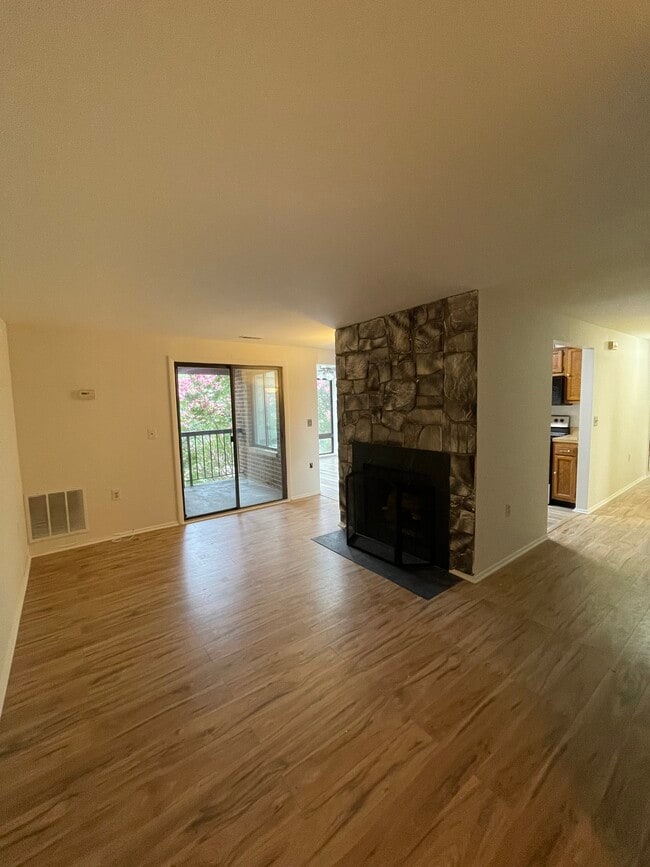 Building Photo - 13205 Chalet Pl