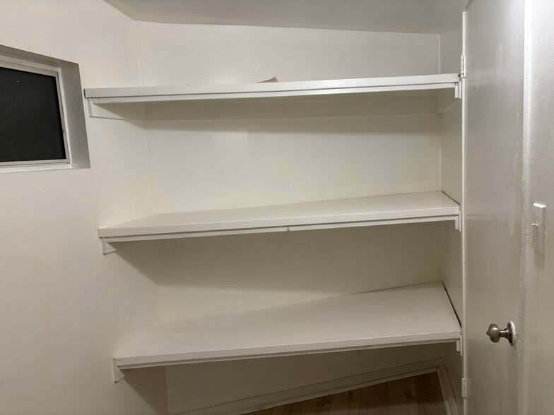 Building Photo - 3334 Altura Ave