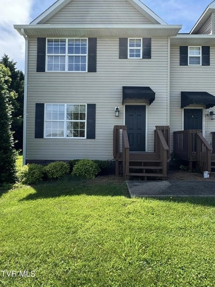 Building Photo - 617 Hazel St