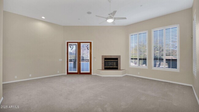 Building Photo - 11732 E Sand Hills Rd