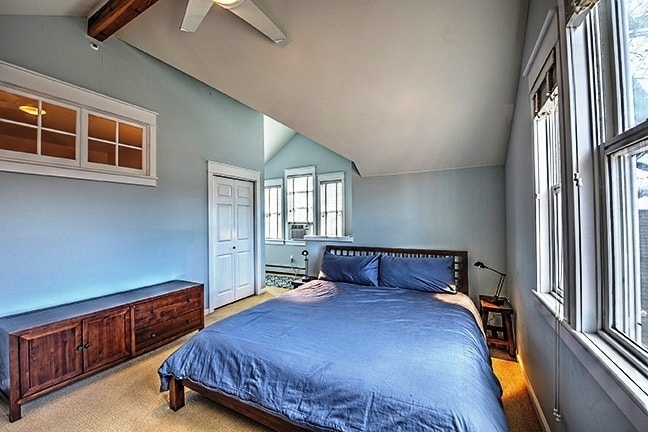 Building Photo - Walk to Pearl Street - Beautiful 1 Bedroom...