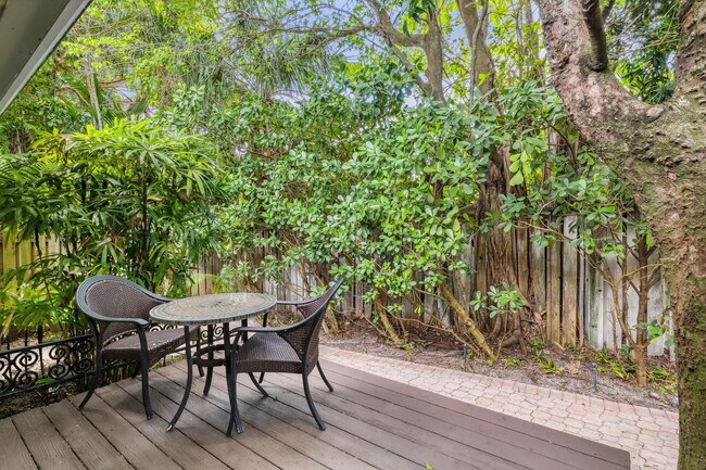 Building Photo - 3301 NE 16th St