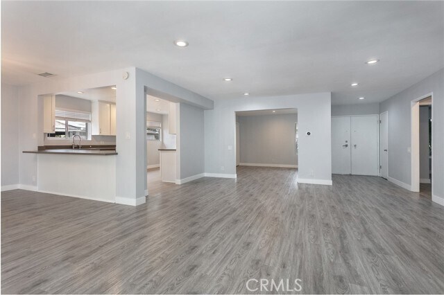 Building Photo - 6631 Nagle Ave