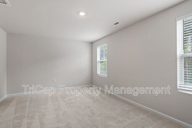 Building Photo - 328 Hemley Trl