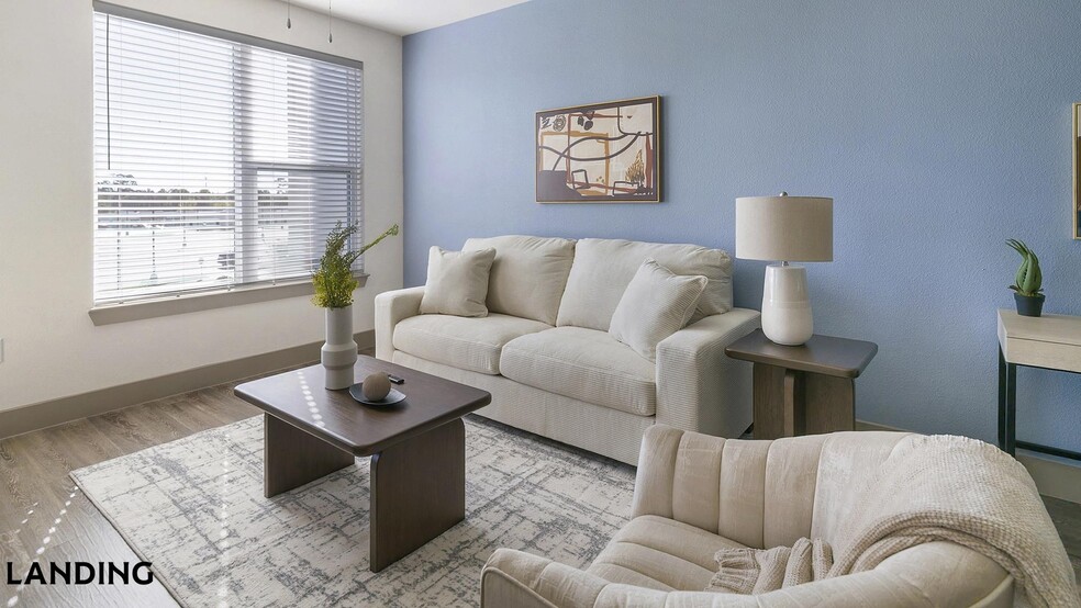 Building Photo - 300 Enclave Dr