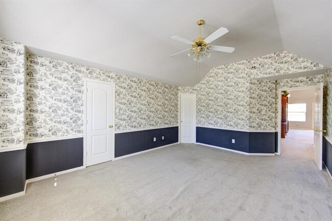 Building Photo - 19230 Canyon Bay Dr