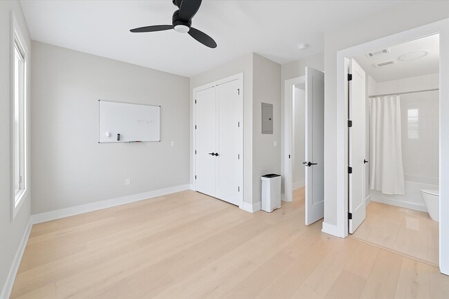 Building Photo - 289 Webster Ave