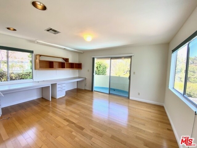 Building Photo - 11702 Barrington Ct