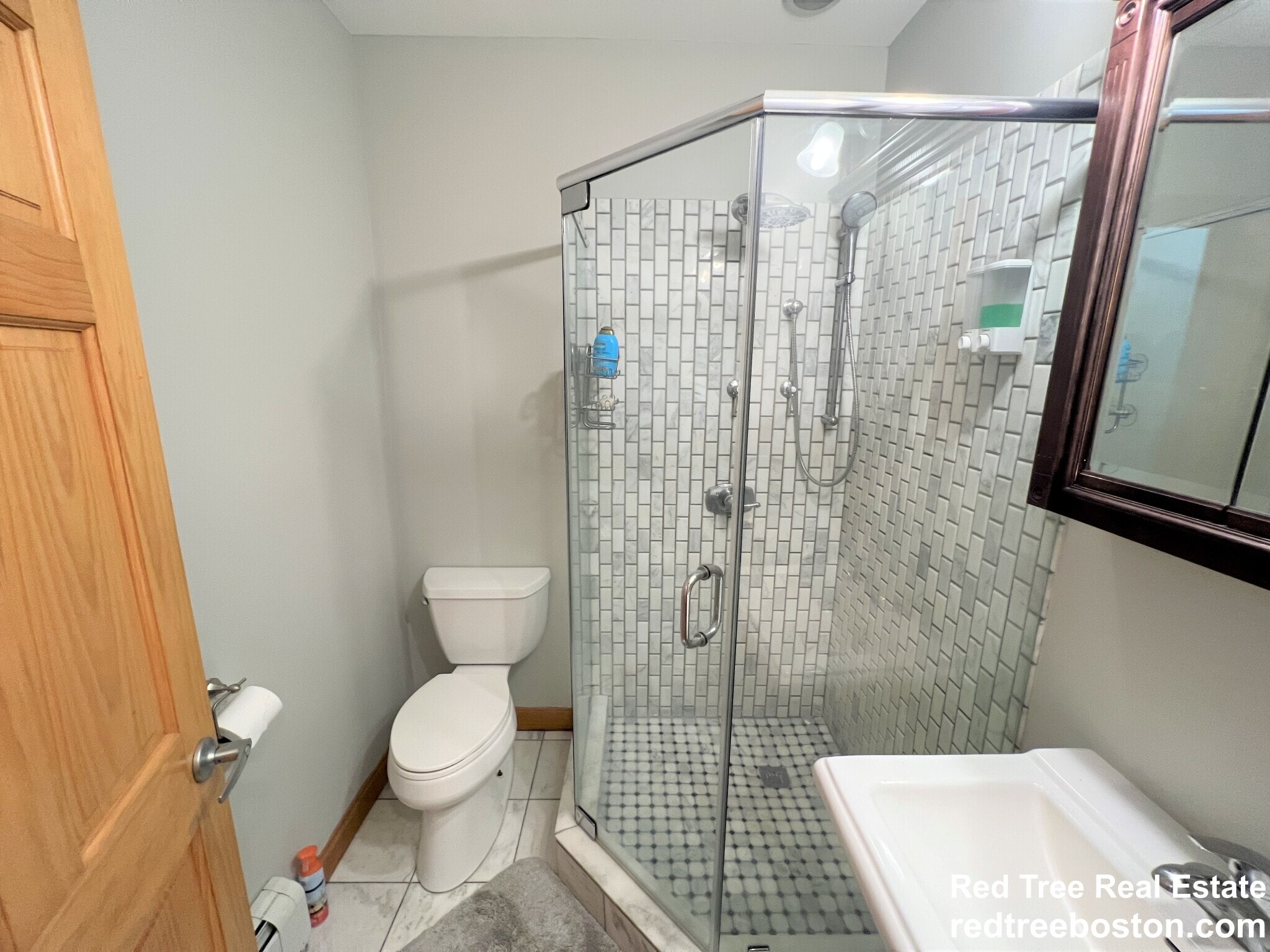 Building Photo - 655 Washington St