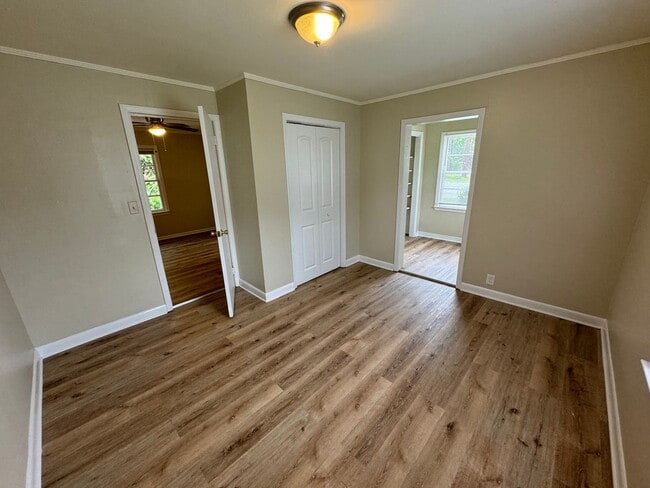 Building Photo - Nice 3/1 House in East Rome- $1,195