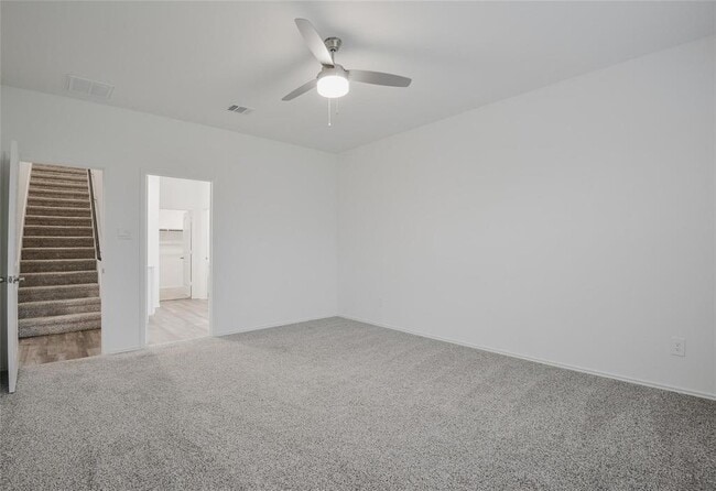 Building Photo - 1055 Llano Trl