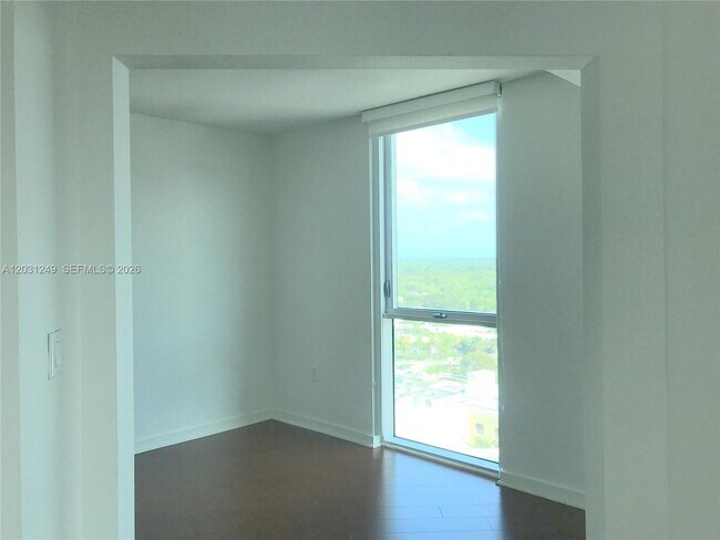 Building Photo - 9055 SW 73rd Ct