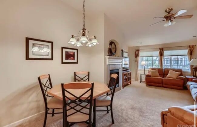 Building Photo - 22940 E Roxbury Dr