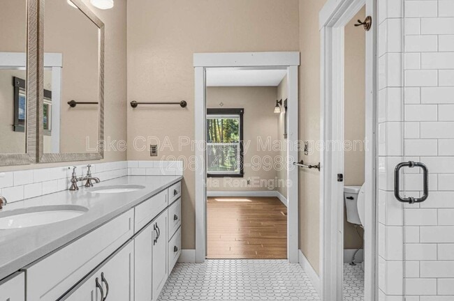 Building Photo - 3676 W Cielo View Ct