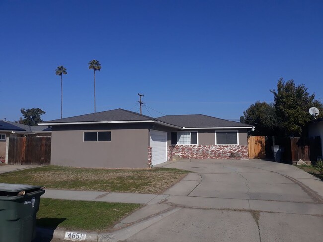 Primary Photo - Adorable 2 bedroom home in Fresno!