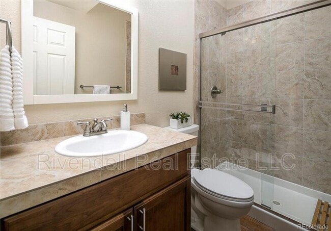 Building Photo - 3633 Desert Ridge Cir