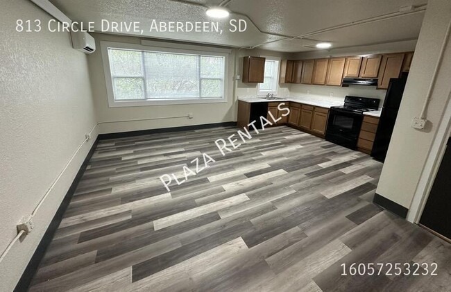 Building Photo - 1020 N 2nd St