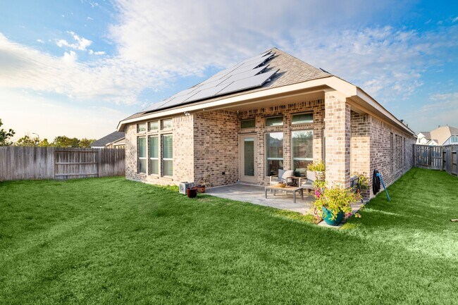 Building Photo - 23039 Birchwood Valley Ln