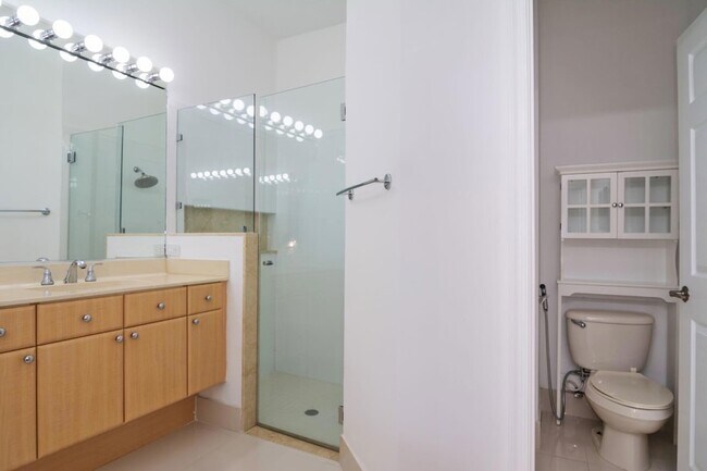 Building Photo - 2002 Schooner Ln