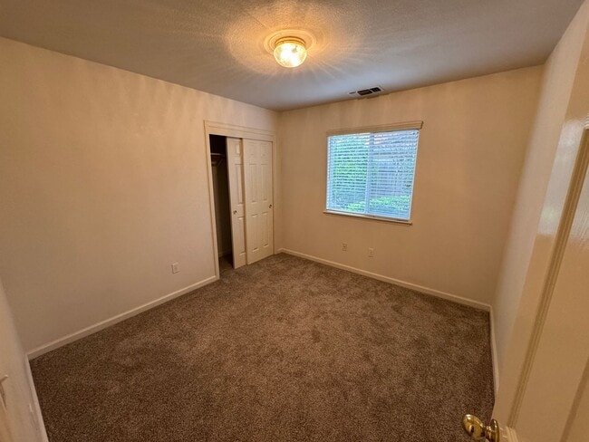 Building Photo - 1281 Howard St