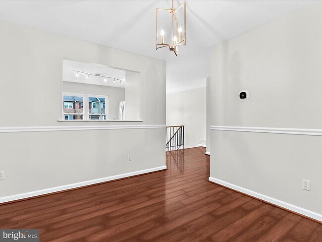 Building Photo - 2499 Vineyard Ln
