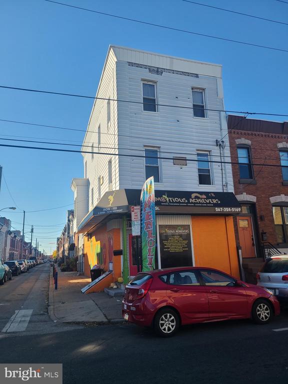 Building Photo - 1814 S 20th St