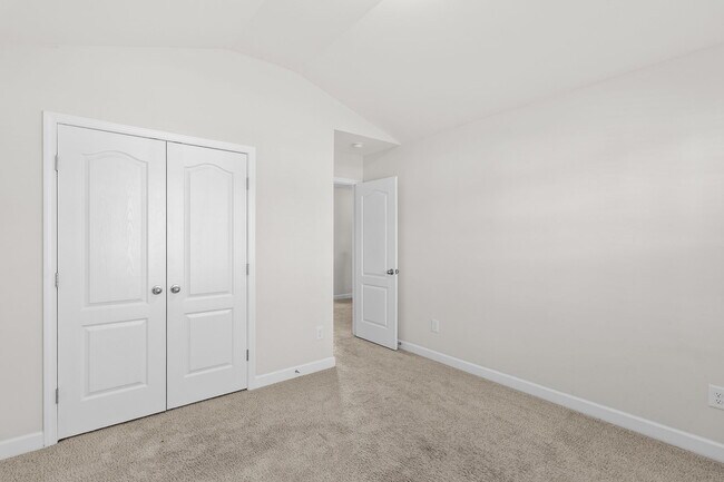 Building Photo - 4095 Irwin Dr