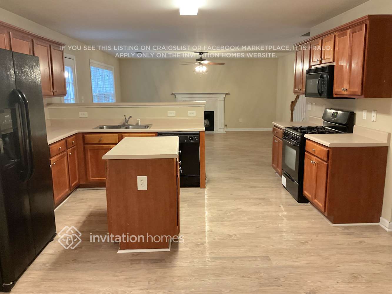 Building Photo - 1568 Great Shoals Cir SE