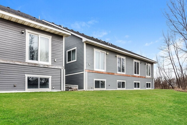 Building Photo - 312 61st St