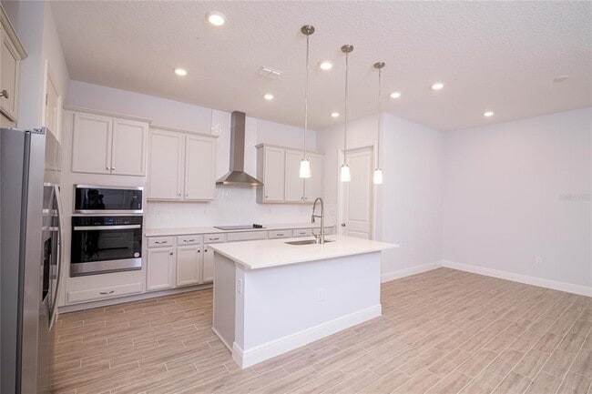 Building Photo - 6487 Cyrils Dr