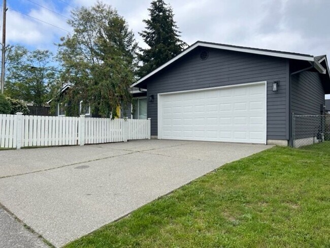 Building Photo - 131 75th St SW