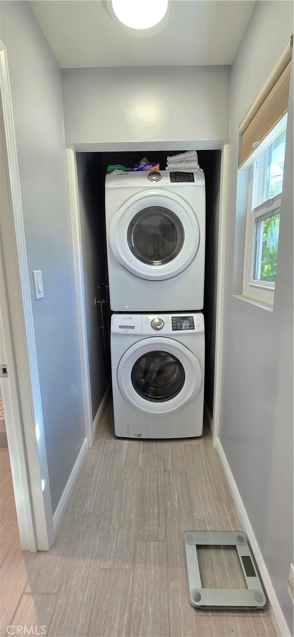 Building Photo - 3244 Hackett Ave