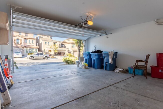 Building Photo - 8911 Skyline Peak Ct