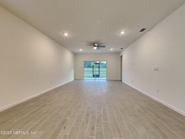 Building Photo - 9004 Latigo Ln