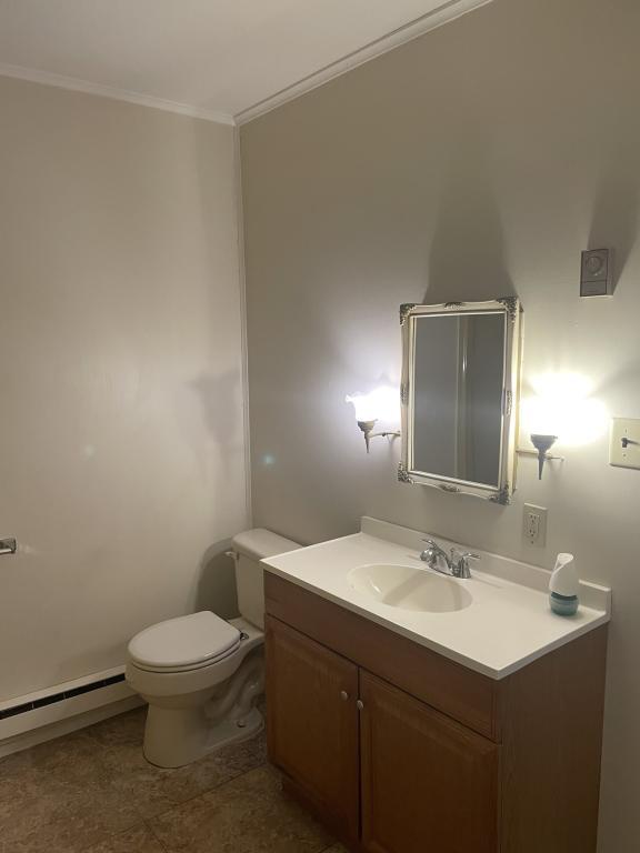 Building Photo - 891 N 4th St