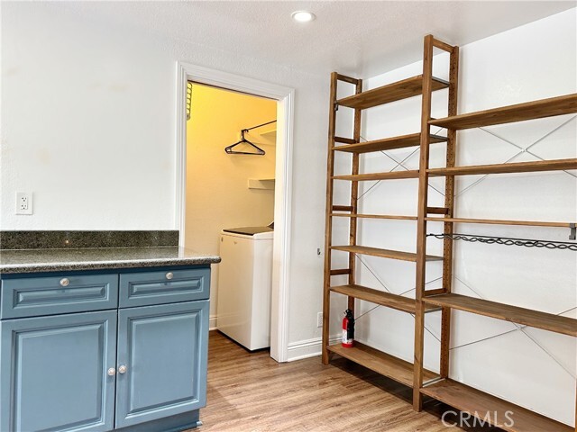 Building Photo - 8432 Basin Cir