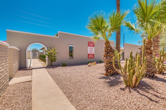 Building Photo - South Scottsdale Studio Casita w/ Private Patio | 4 Weeks Free | Remodeled Quartz & Stainless Kit...