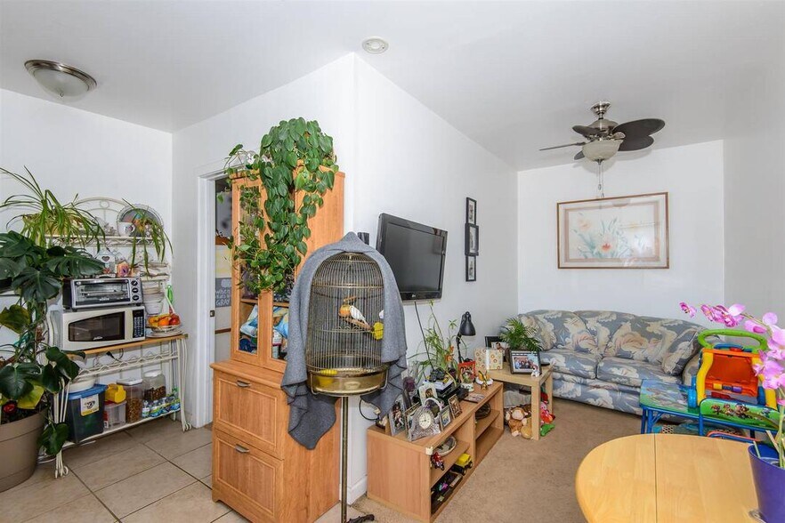 Building Photo - 15219 Faysmith Ave