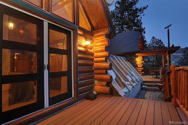 Building Photo - Mountain Log Home for Rent with views and ...