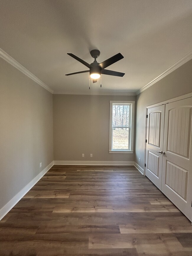 Building Photo - 210 Diamondhead Dr