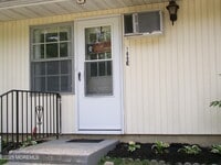 Building Photo - 160E Gramercy Ct