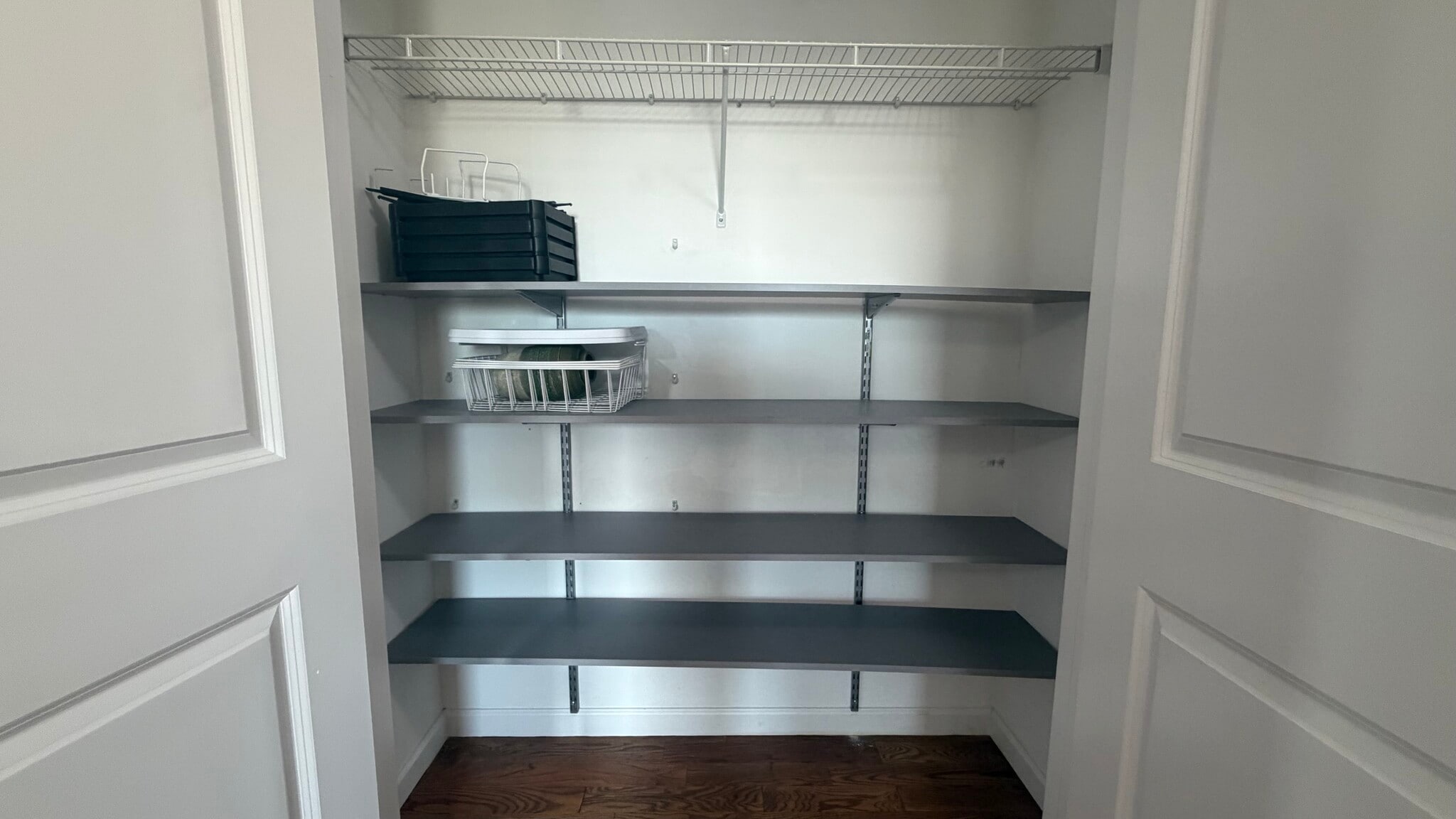 LINEN CLOSET - 234 Palmer St