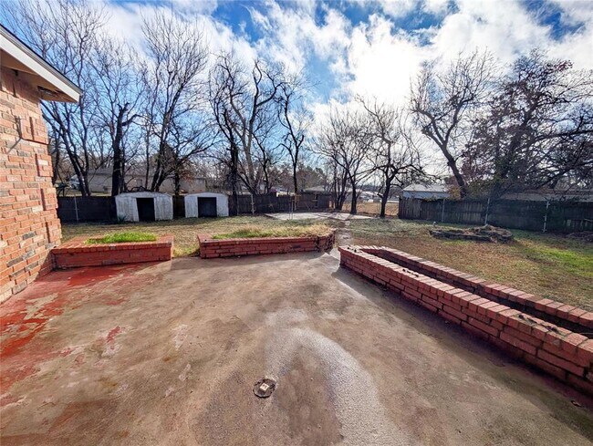 Building Photo - 10608 Tumilty Terrace