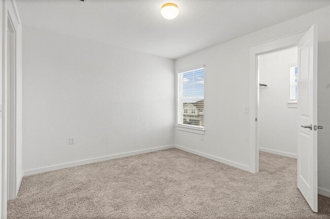 Building Photo - 7200 Grenadine Bloom Bnd