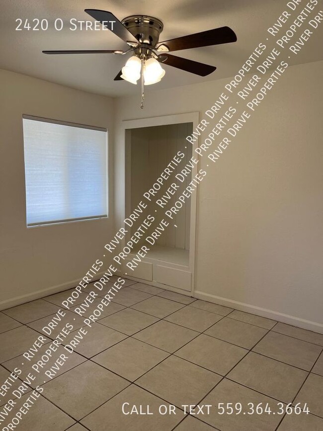 Building Photo - Two Bedroom Central Location Available Soon